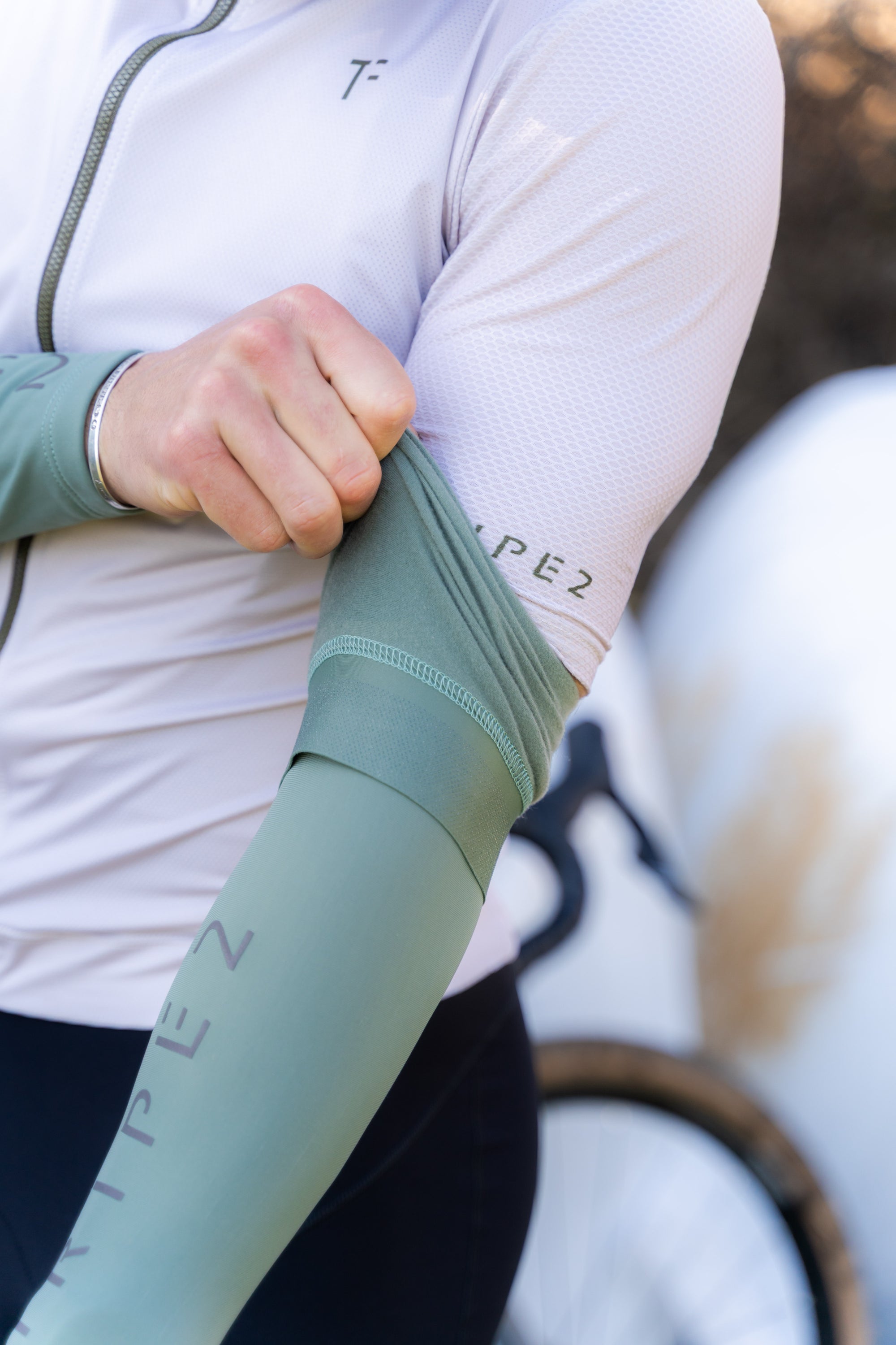 ARM Evo - Ocean Waste Fleece Armlinge
