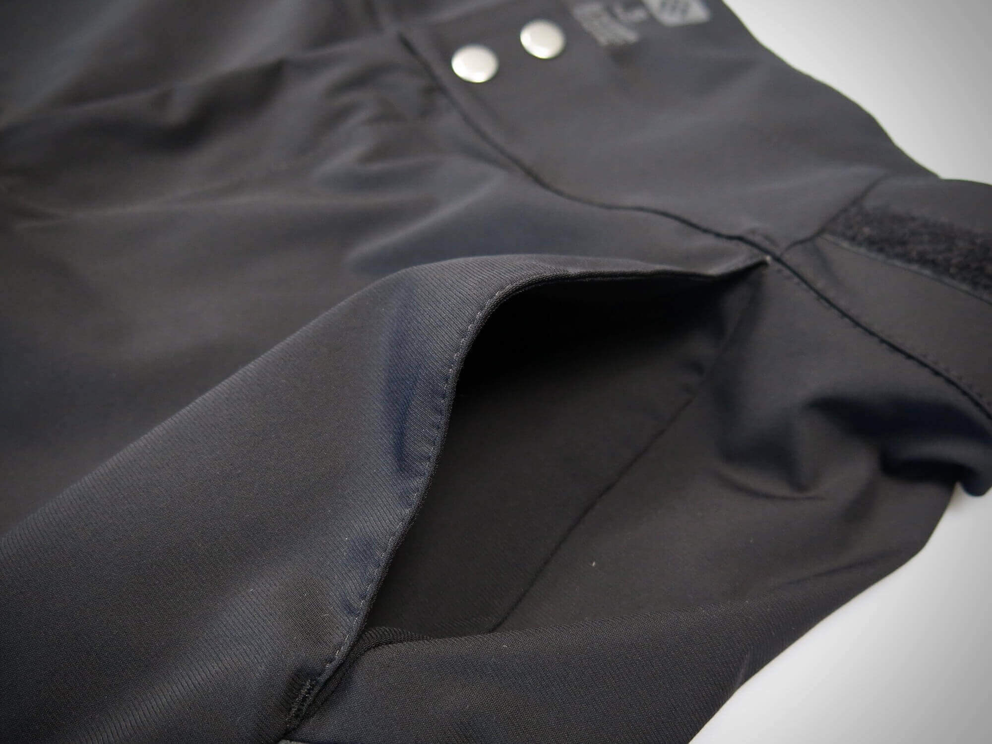 Men‘s - BARG Evo - BARG Evo MTB-Shorts – Leicht & Nachhaltig für Gravel & MTB🌿 - Entdecke die BARG Evo Shorts für Männer: Ultraleichtes Tragegefühl, aus recyceltem Polyamid. Ideal für Sport & Freizeit. Jetzt mit neuem Taschendesign! 🏃♂️✨ - Farbe: Moonl
