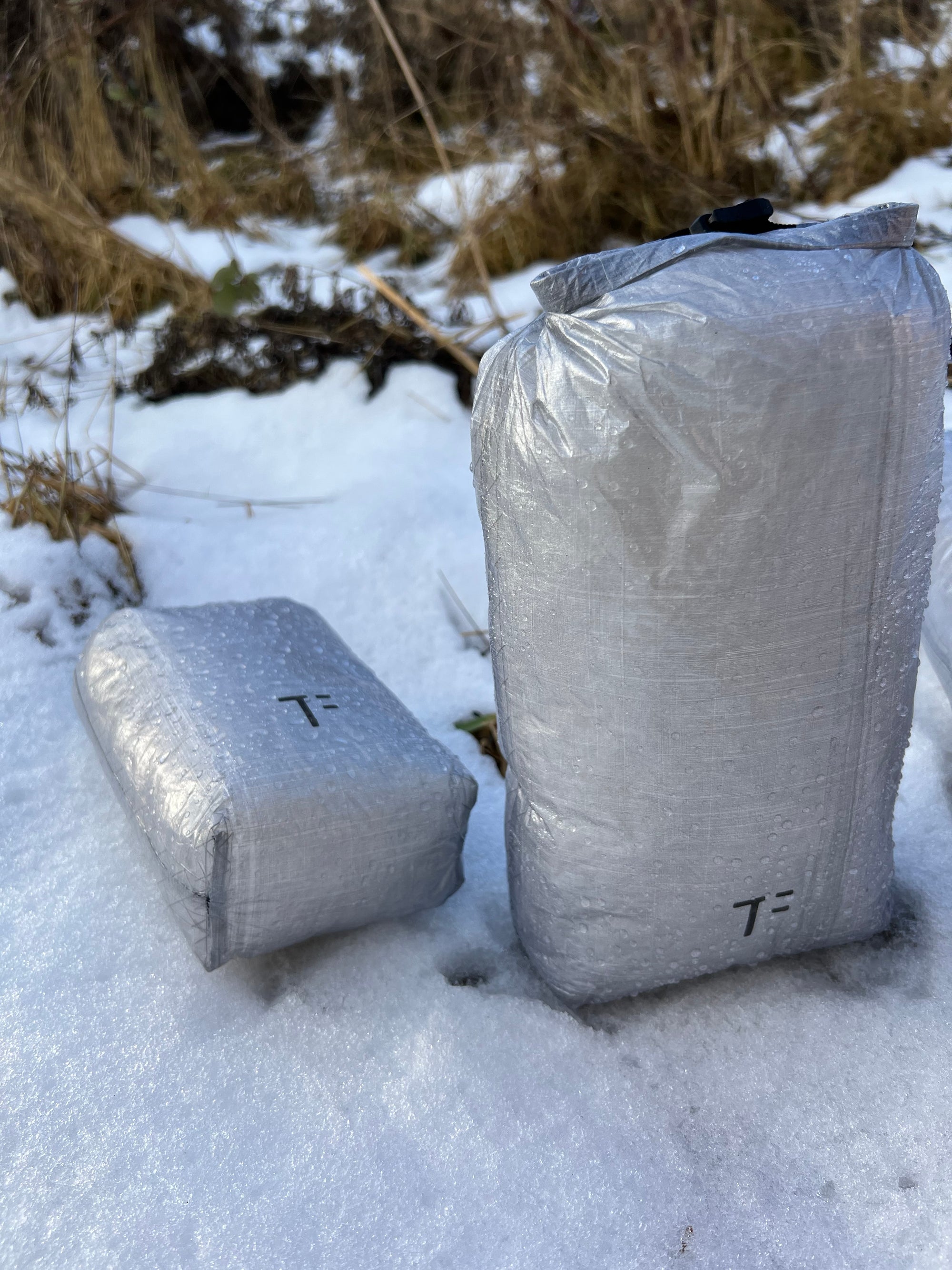 PUNG - Waterproof Ultralight Dry-Bag für Tubebags, Hydrationvest &amp; Co. mit Rollverschluss