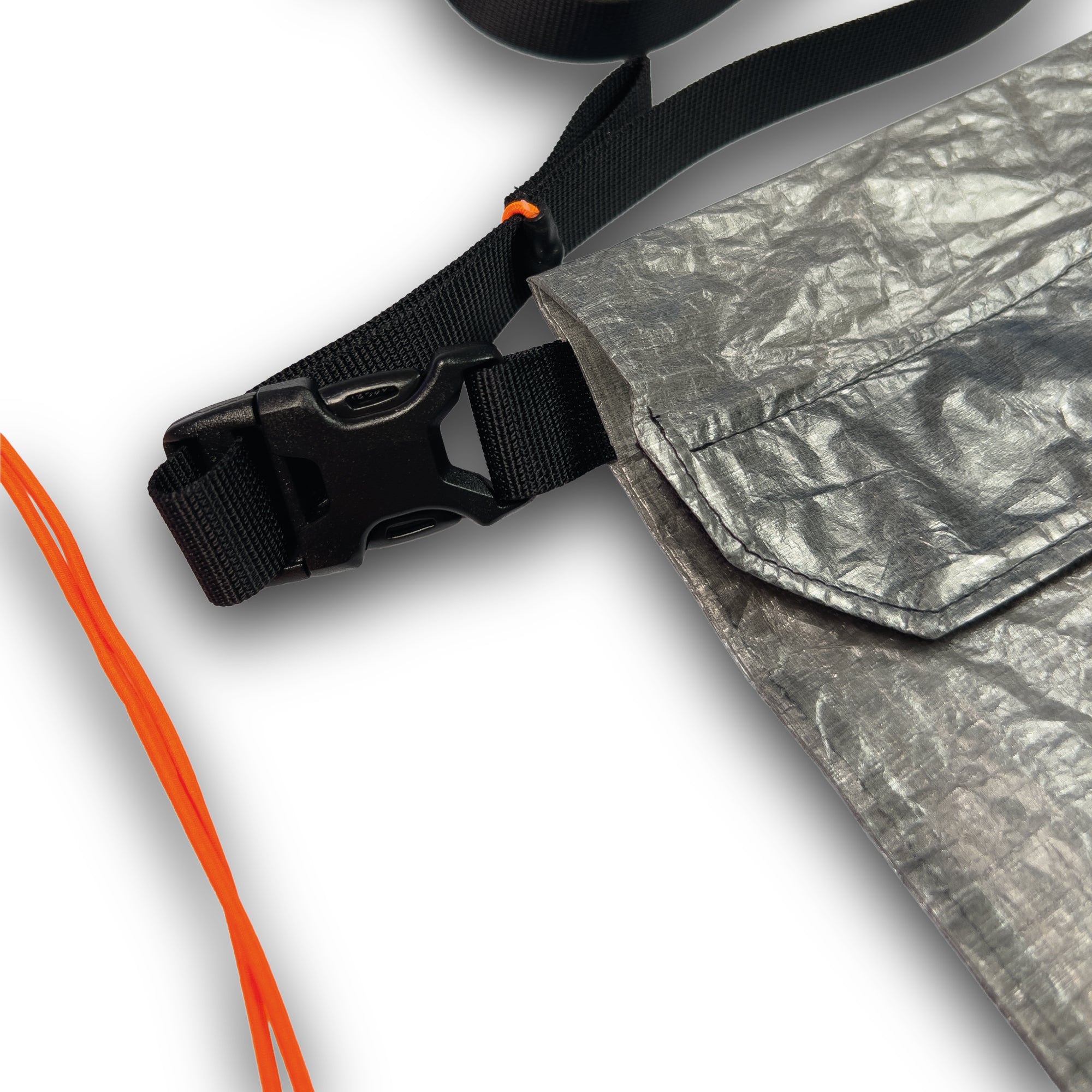 Bikepacker's Musette - Ultraleichte, packbare und wasserabweisende Umhängetasche aus Dyneema® Composite Fabric