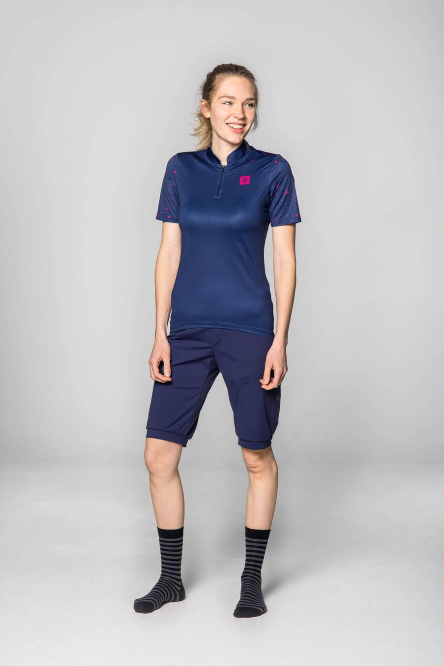 Women‘s - SWET Een Radtrikots % OUTLET ARCHIV 2nd Edt. EVO - Comfortable - Training Cut Frühjahr / Sommer L M Mountainbike Peacoat Radtrikots Recycled Polyester S spo-default spo-disabled spo-notify-me-disabled tops Women XS