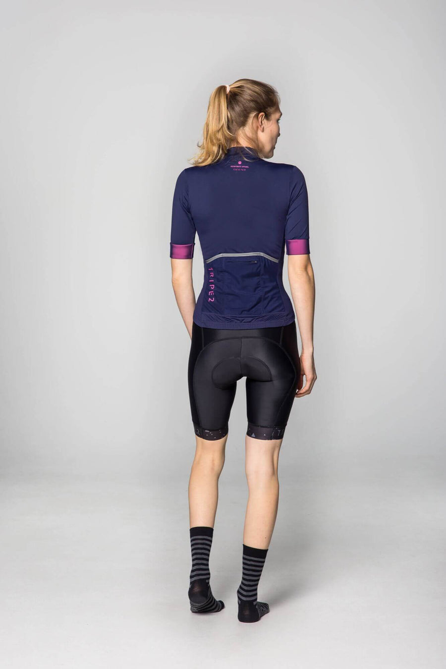 Women‘s - VELOZIP Een Radtrikots % OUTLET ARCHIV 2nd Edt. EVO - Comfortable - Training Cut Frühjahr / Sommer L M Meeresmüll Mountainbike Ocean Waste Peacoat Radtrikots Road & Gravel S spo-default spo-disabled spo-notify-me-disabled tops Women XS