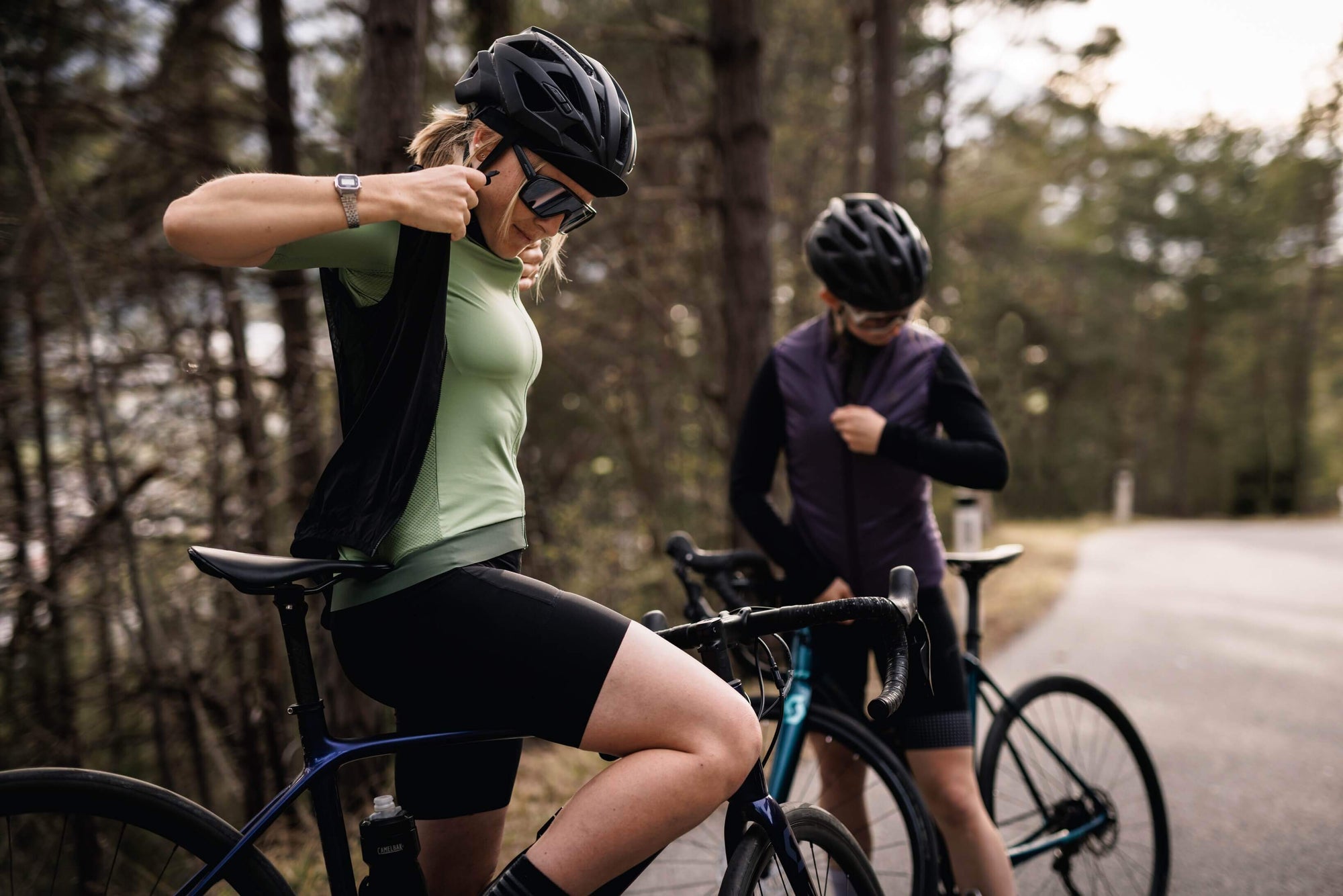 Women‘s - DUUNSOOL Pro Westen 2nd Edt. Aftersports Damen308 Frühjahr Essentials Herbst &amp; Winter Styles329 Herbst / Winter Jacken &amp; Westen L Laurel Wreath Lavalan Wool Insulation M Merino Moonless Night Mountainbike New Arrivals PFC Free PRO - Tight - Race Cut Purple Plumeria Recycled Polyester Road &amp; Gravel S slow-vember spo-default spo-disabled spo-notify-me-disabled Urban &amp; E-Bike Women XL XS