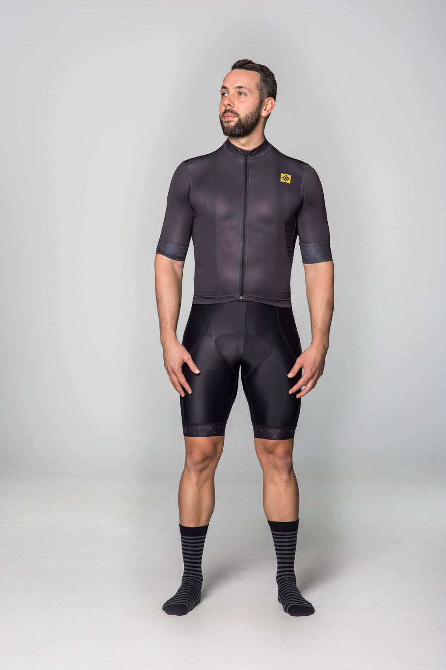 Men‘s - VELOZIP Een Radtrikots % OUTLET ARCHIV192 2nd Edt. Anthracite Frühjahr / Sommer Gravel190 L M Men PRO - Tight - Race Cut Radtrikots193 Recycled Polyester Recycled Polyester188 Road & Gravel205 S spo-default spo-disabled spo-notify-me-disabled tops XL XXL